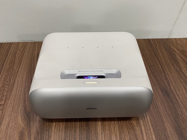 máy chiếu jmgo o2 like new